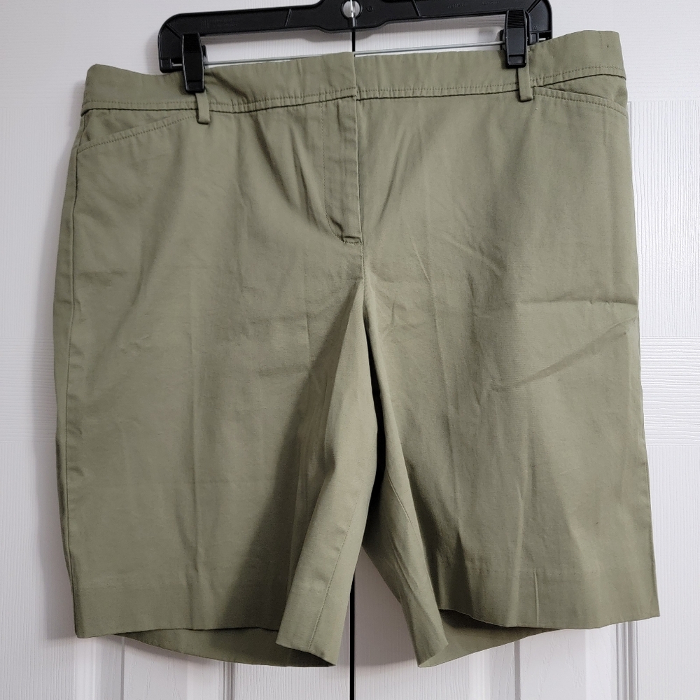 Talbots Light Olive Green Bermuda Shorts